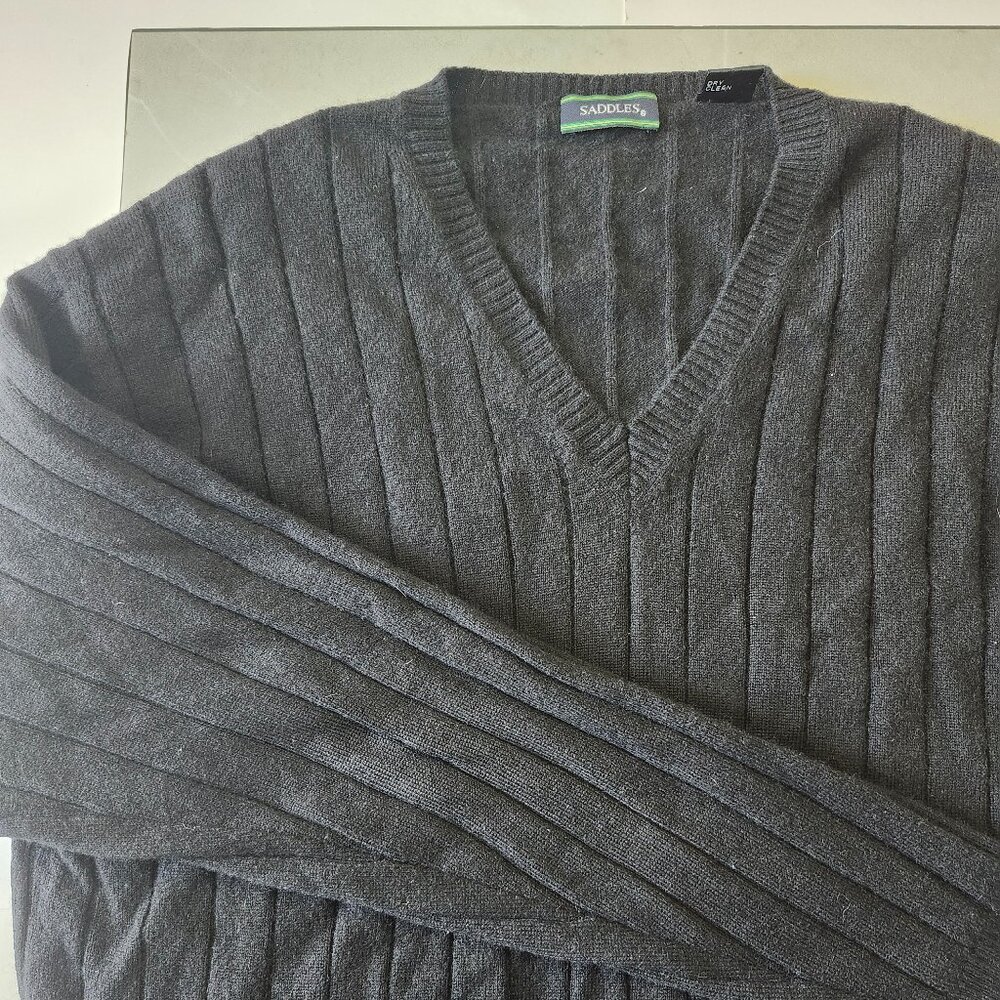 100% Black Cashmere Sweater